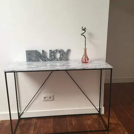 Beworld Room's And * Lisbon